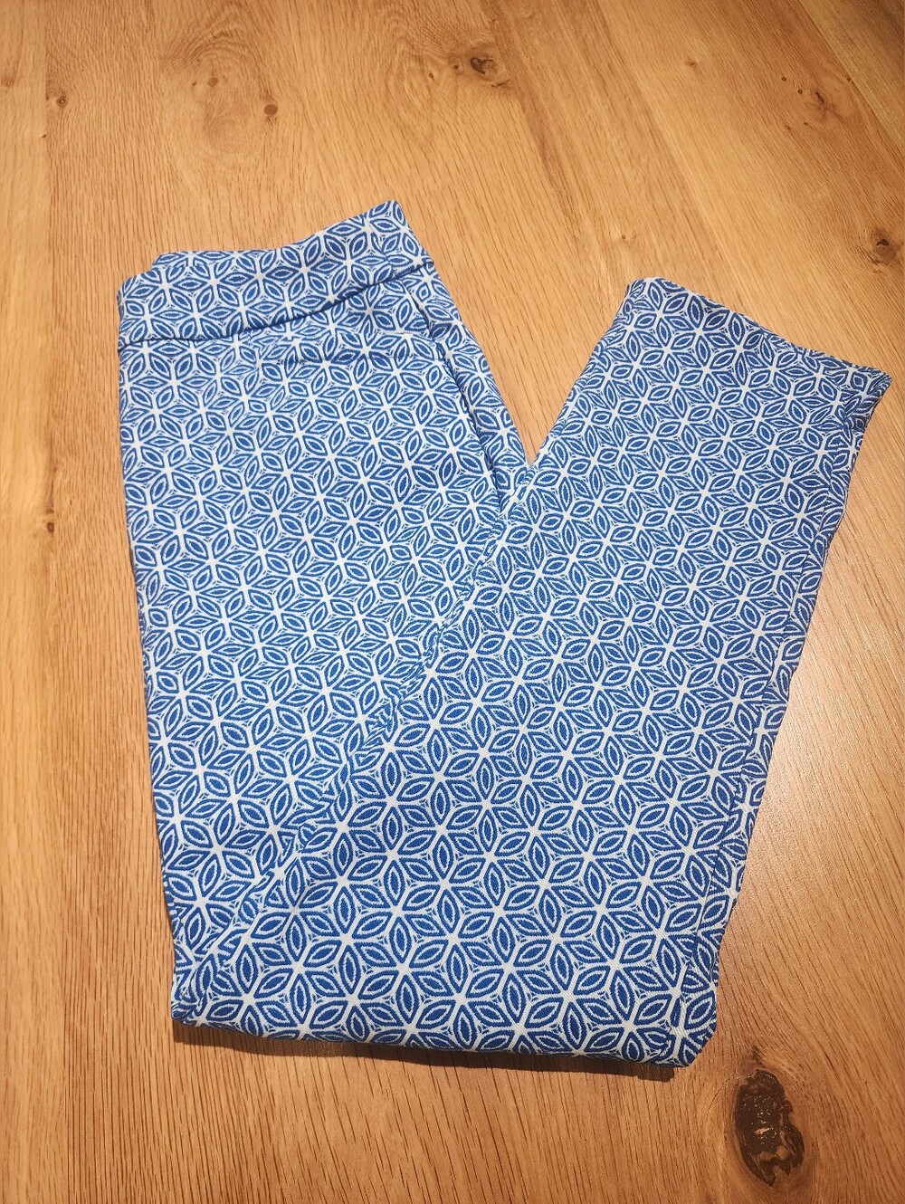 Tribal Blue & White Textured Stretch Pants!!💙🇺🇲